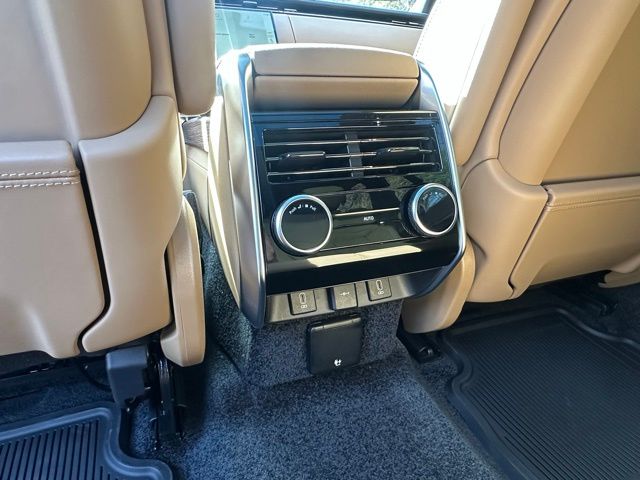 2026 Land Rover Range Rover SE - Photo 22