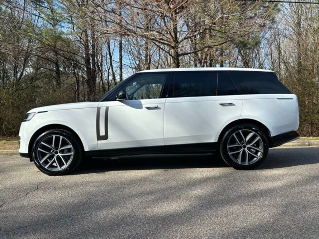 New 2026 Land Rover Range Rover SE 7 Seats SUV