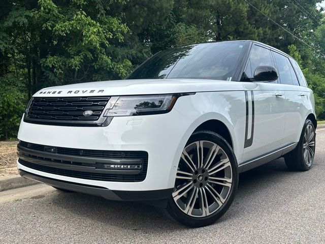 2025 Land Rover Range Rover 3.0 SE SWB's photo
