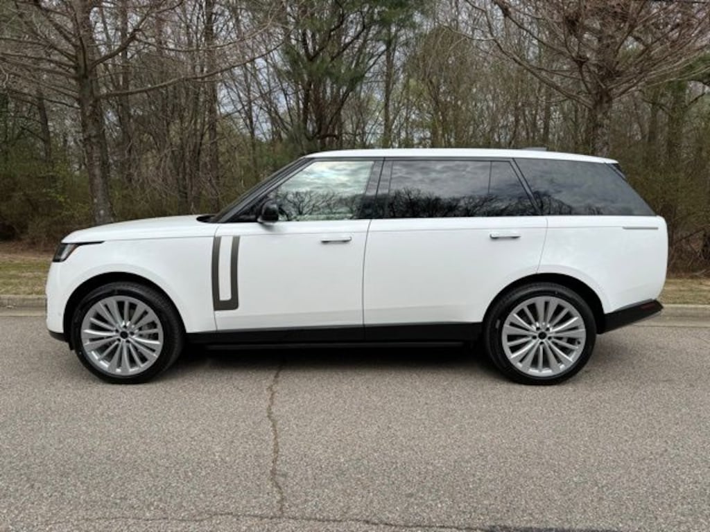 New 2026 Land Rover Range Rover SE 7 Seats SUV