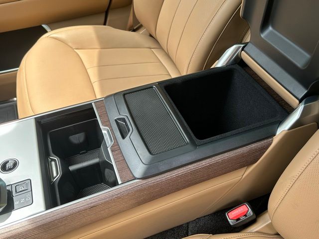 2025 Land Rover Range Rover SE - Photo 13