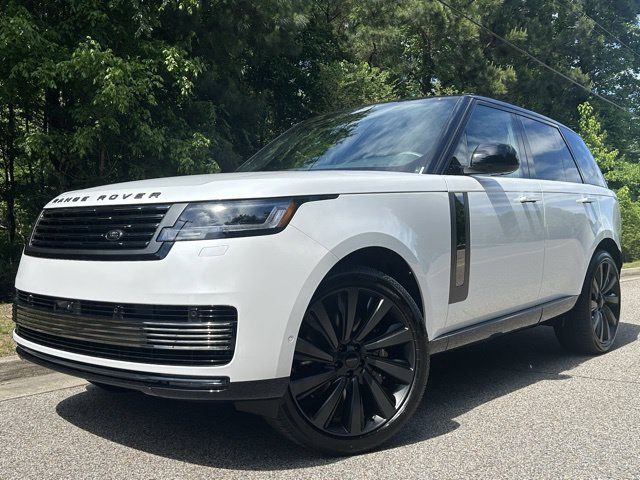 New 2026 Land Rover Range Rover SV Signature Suite