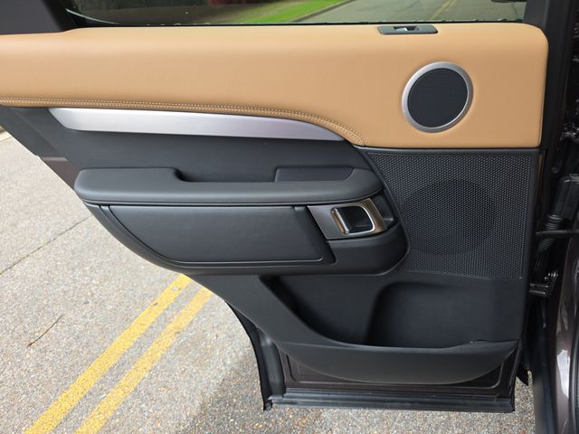 2026 Land Rover Discovery Tempest Edition - Photo 35