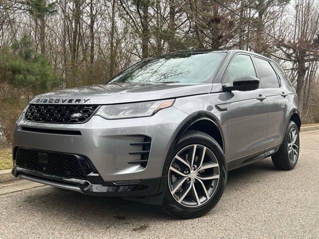 2025 Land Rover Discovery Sport 2.0 Dynamic SE's photo