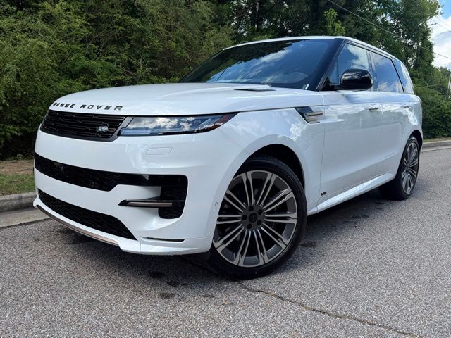 2026 Land Rover Range Rover Sport P530 Dynamic SE's photo