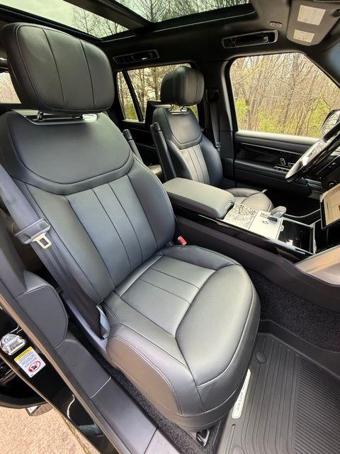 2026 Land Rover Range Rover Autobiography - Photo 10