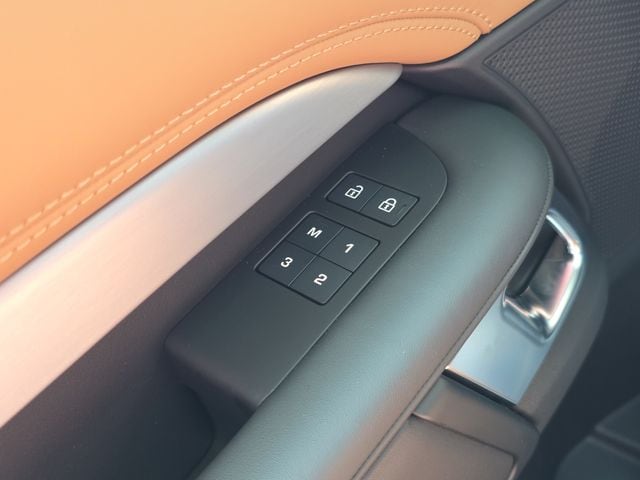2026 Land Rover Discovery Tempest Edition - Photo 19