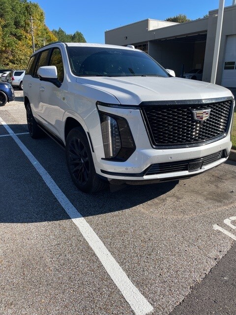 2025 Cadillac Escalade Sport Platinum photo 2