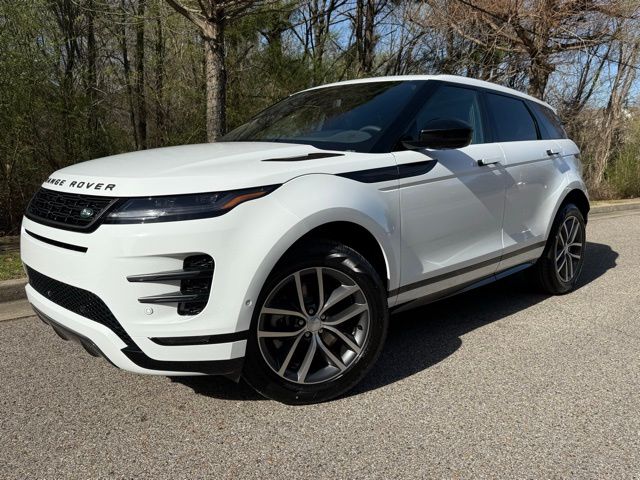2026 Land Rover Range Rover Evoque Dynamic SE