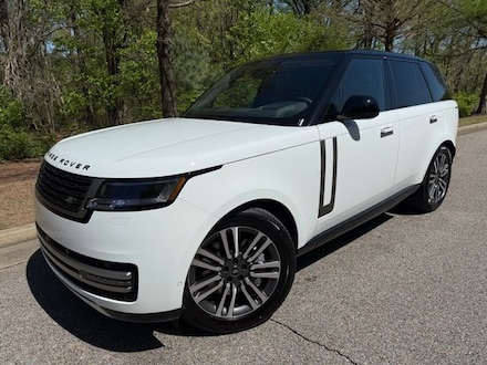 2025 Range Rover SE SUV
