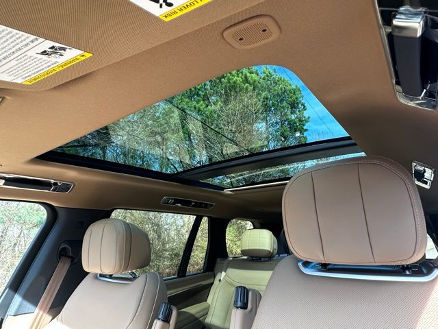 2026 Land Rover Range Rover SE - Photo 16