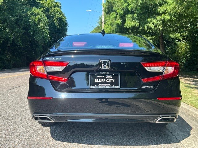 2022 Honda Accord Sport photo 4