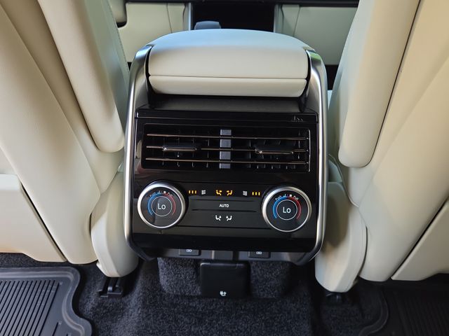 2026 Land Rover Range Rover SE - Photo 25