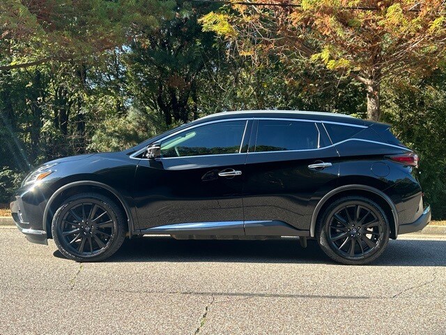 2023 Nissan Murano Platinum photo 2