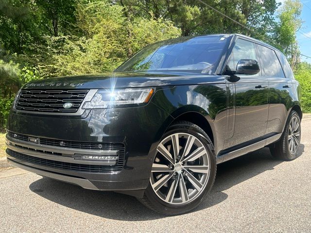 2023 Land Rover Range Rover 3.0 SE SWB's photo