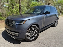 2025 Range Rover SE SUV