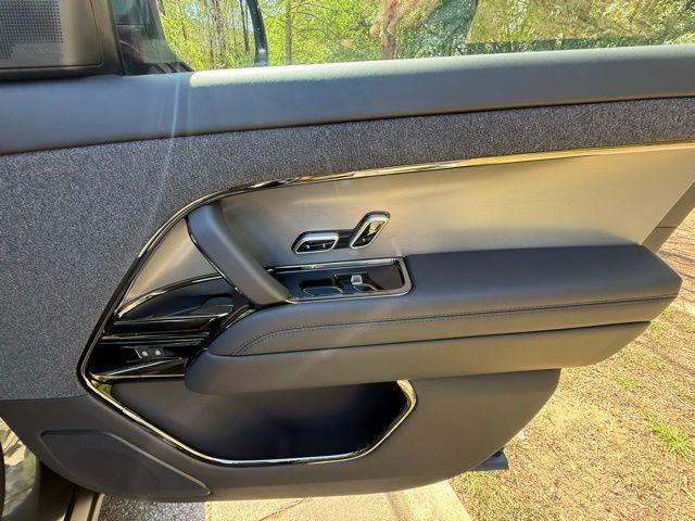 2025 Land Rover Range Rover Sport Dynamic SE - Photo 12