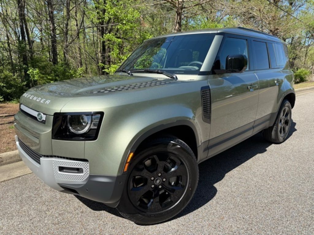 New 2025 Land Rover Defender 110 S SUV
