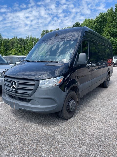 2024 Mercedes-Benz Sprinter 3500 170 WB HO High Roof's photo