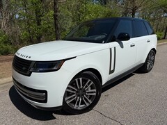 2025 Range Rover SE SUV