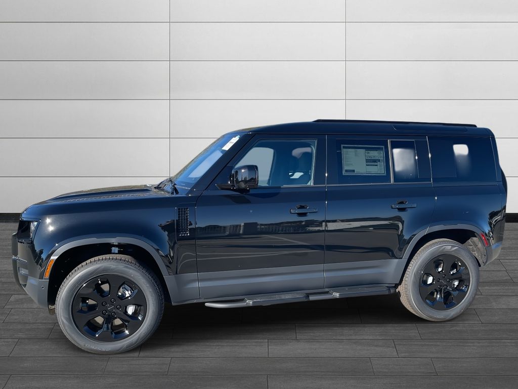 2026 Land Rover Defender 110 S photo 2