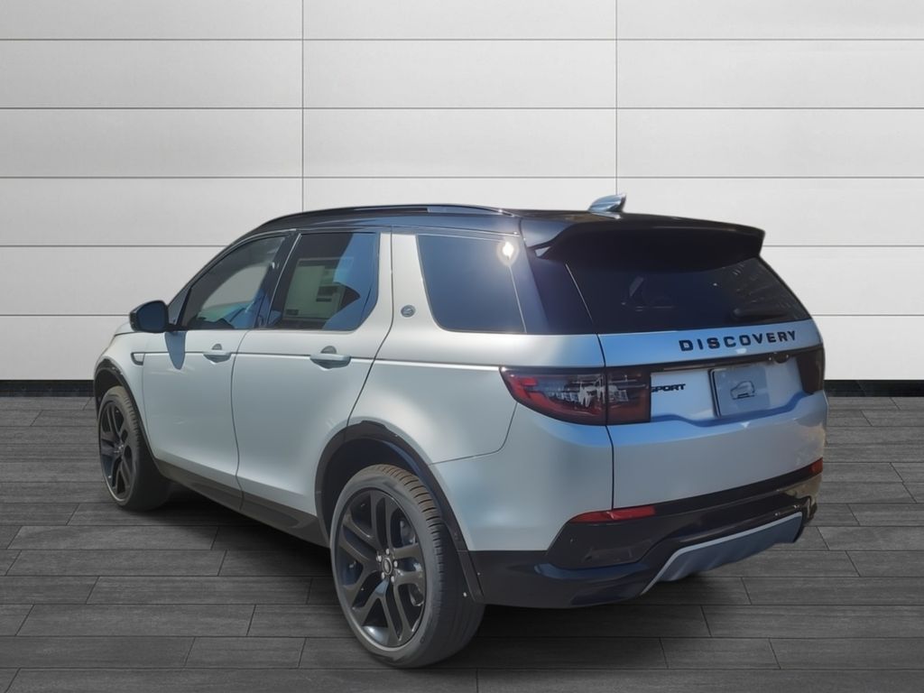 2025 Land Rover Discovery Sport Dynamic SE photo 3