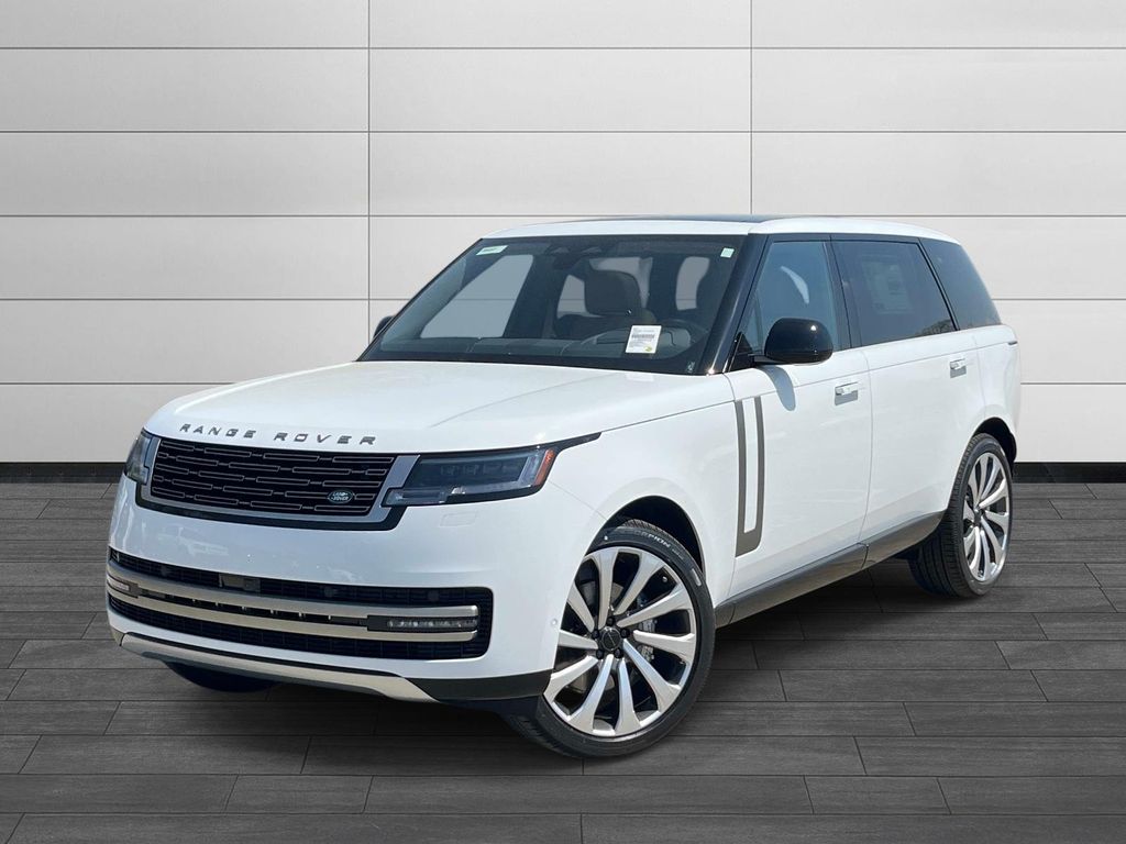 2026 Land Rover Range Rover 3.0 SE LWB 7's photo