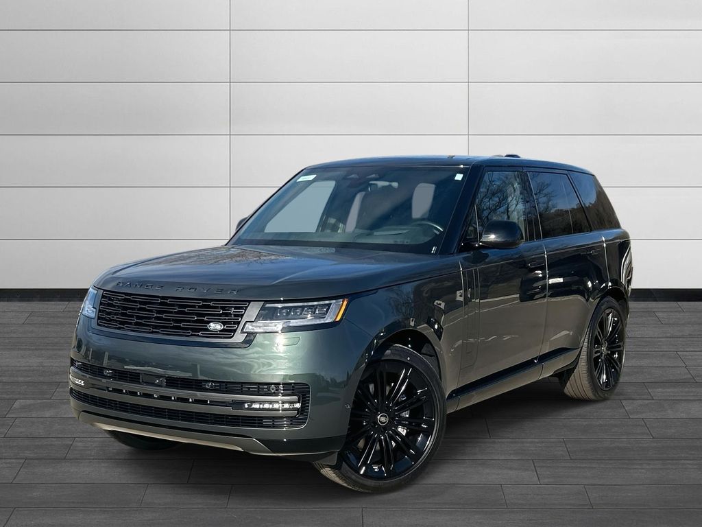 2025 Land Rover Range Rover SE's photo