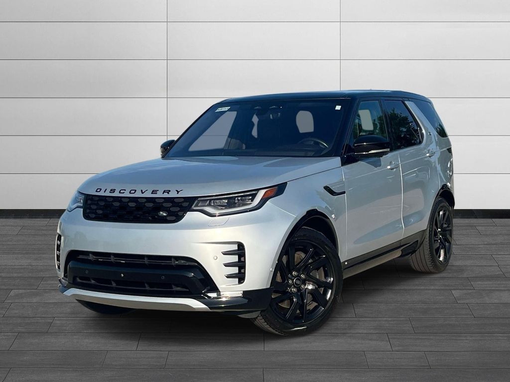 2022 Land Rover Discovery S R Dynamic's photo