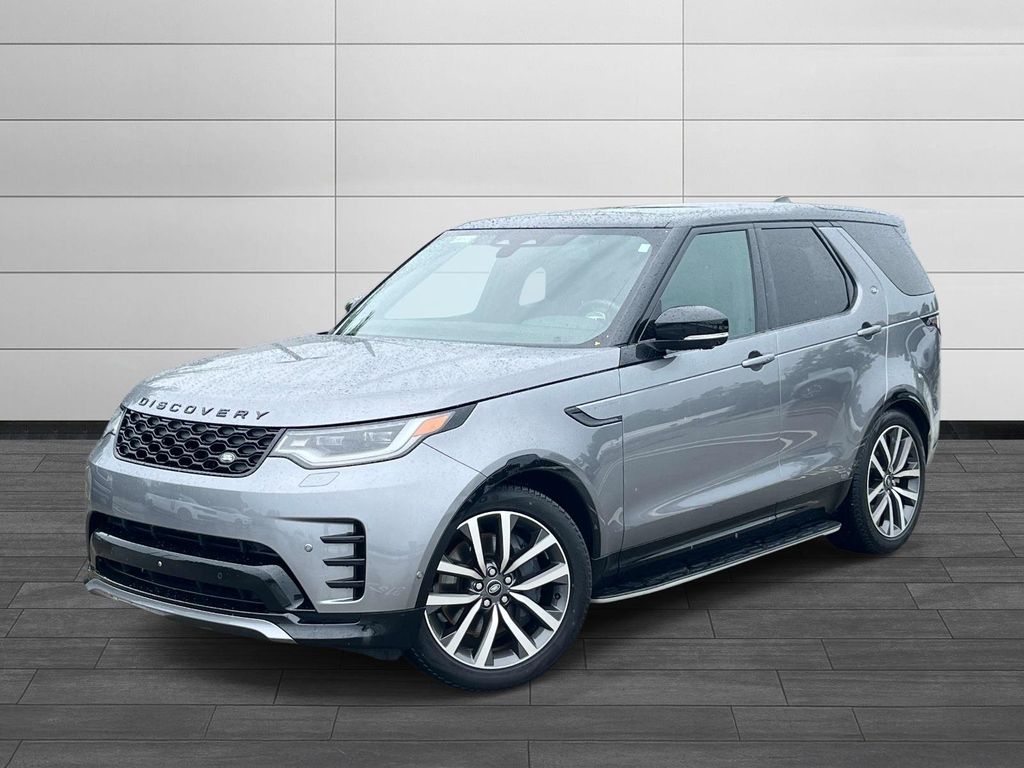 2024 Land Rover Discovery P360 Dynamic SE's photo