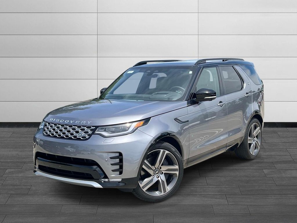 2026 Land Rover Discovery P360 Gemini Edition's photo