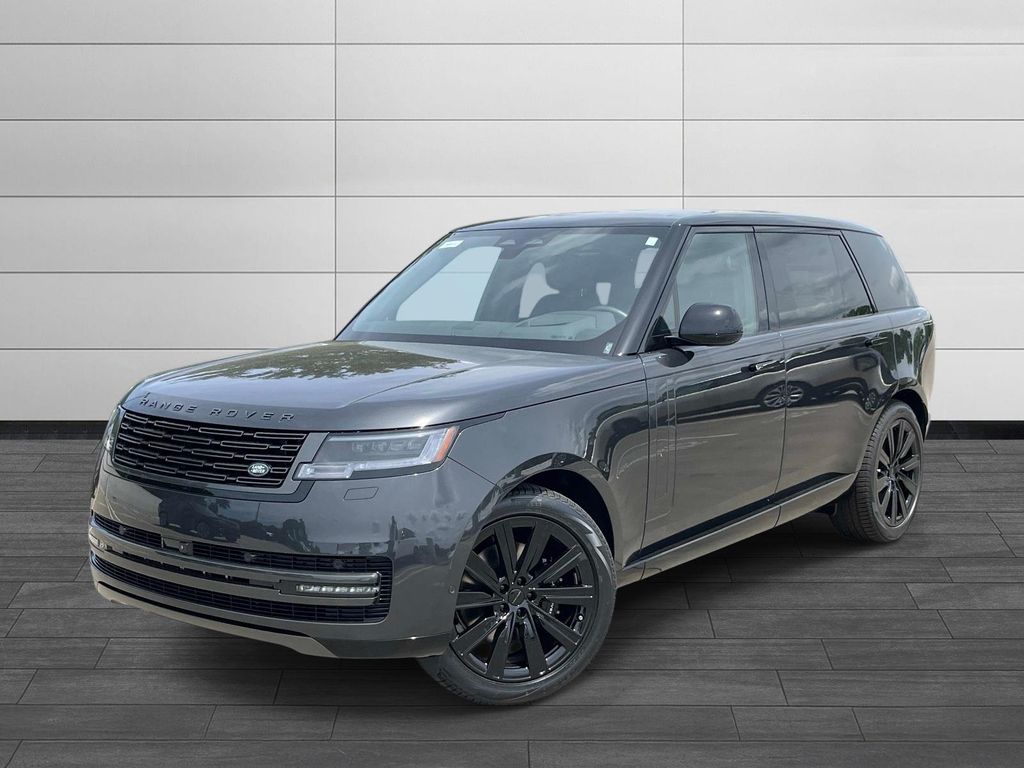 2026 Land Rover Range Rover 3.0 SE LWB 7's photo