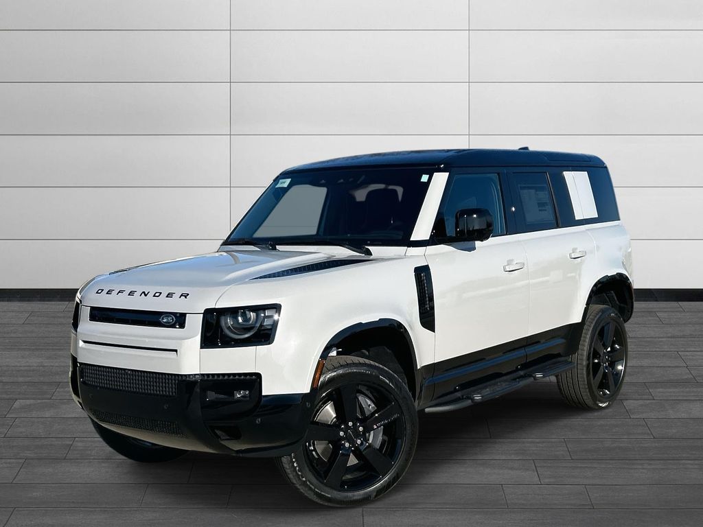 2026 Land Rover Defender X-Dynamic SE's photo