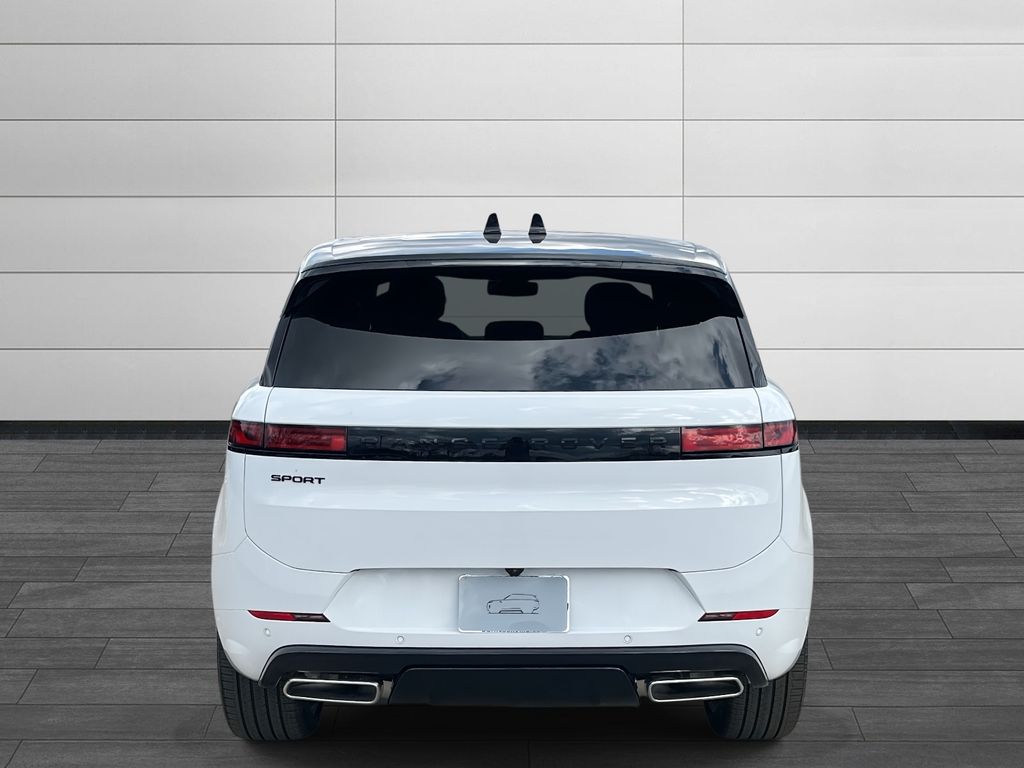 2026 Land Rover Range Rover Sport Dynamic SE