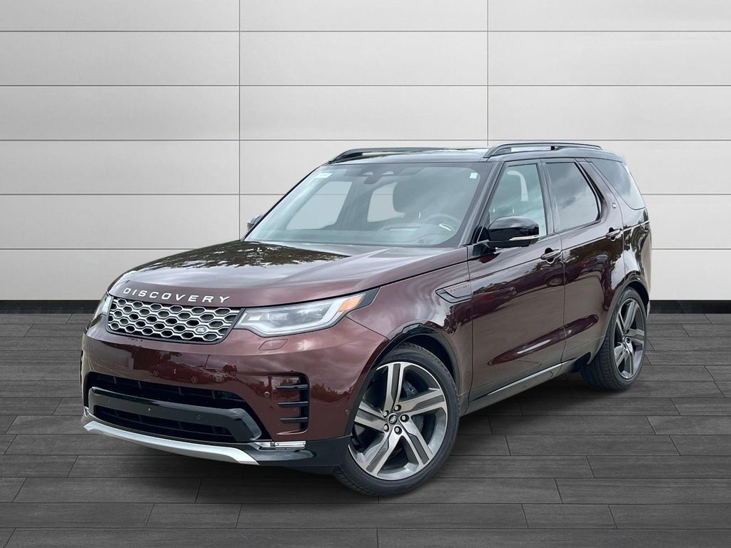 2026 Land Rover Discovery P360 Gemini Edition's photo