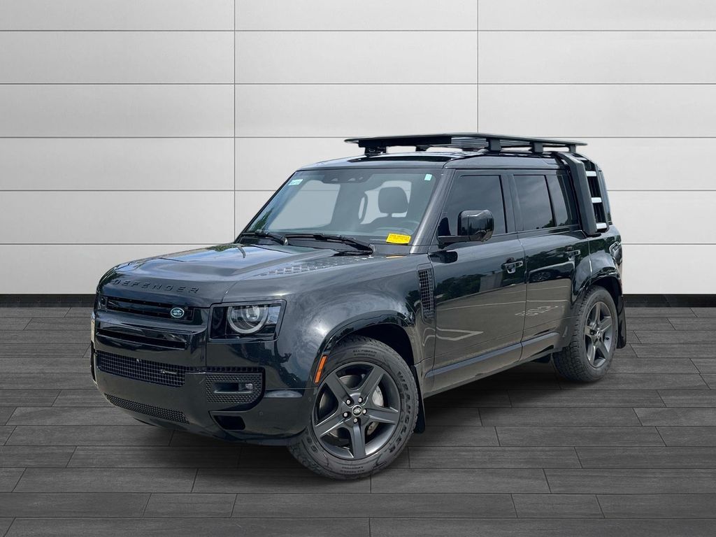 2023 Land Rover Defender X-Dynamic SE's photo