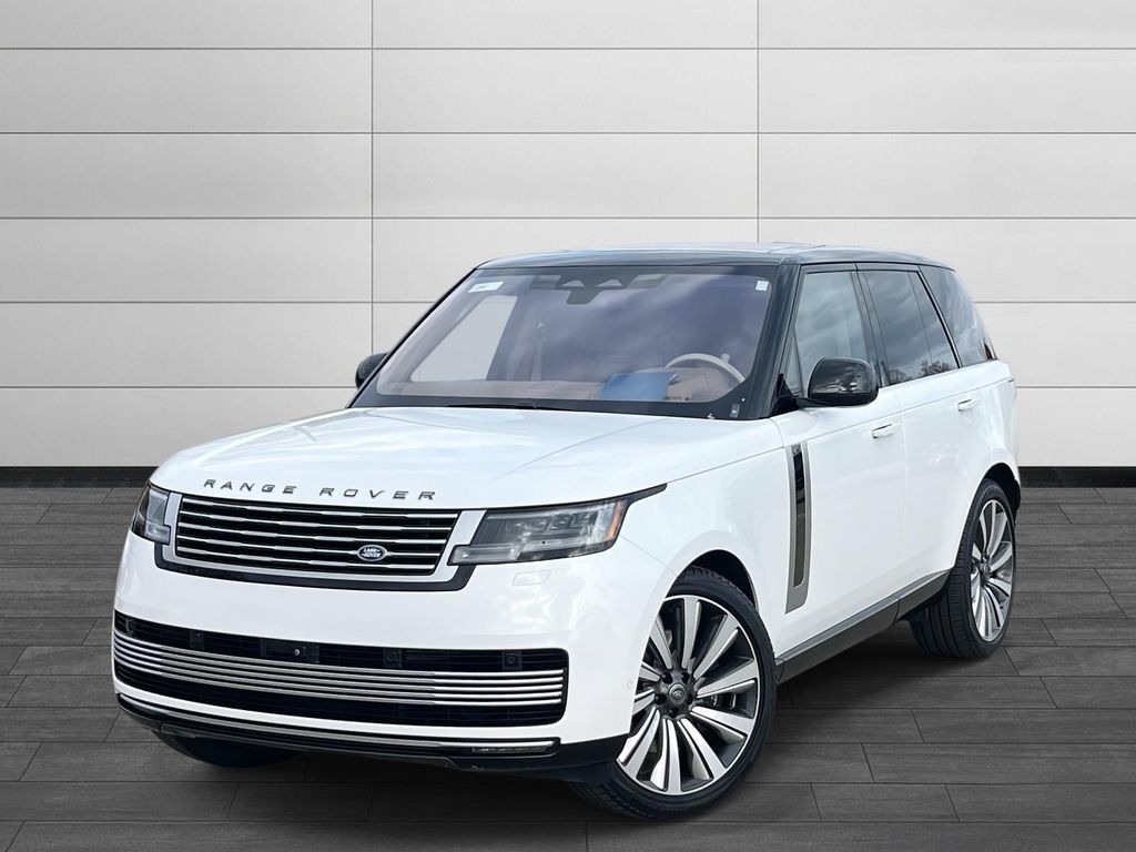 2023 Land Rover Range Rover SV's photo