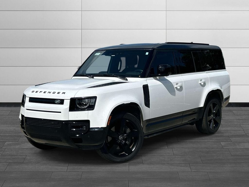 2023 Land Rover Defender X-Dynamic SE's photo