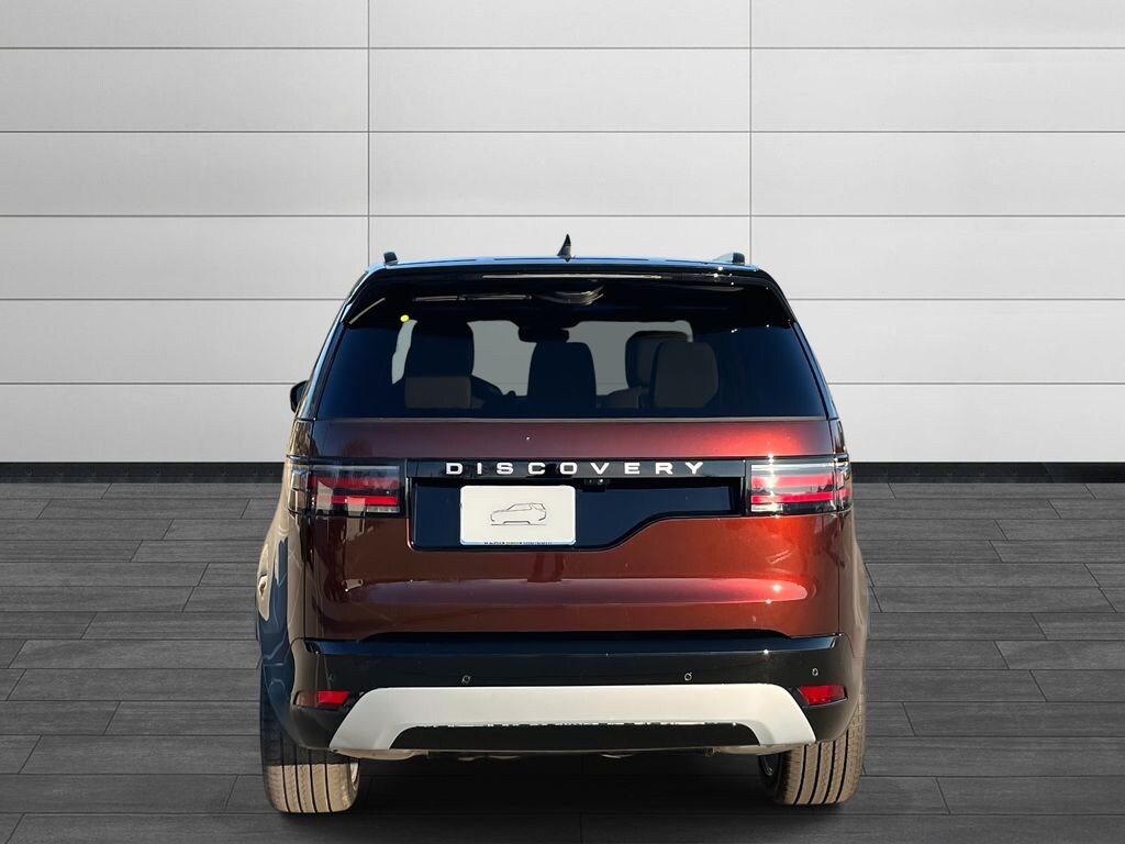 New 2026 Land Rover Discovery Tempest Edition SUV
