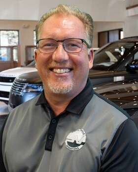 Staff member Craig Bushon from 0957ba583b45