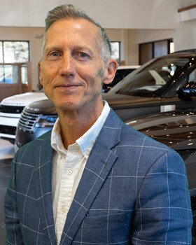 Staff member Steven Pflug from c4e27368464b