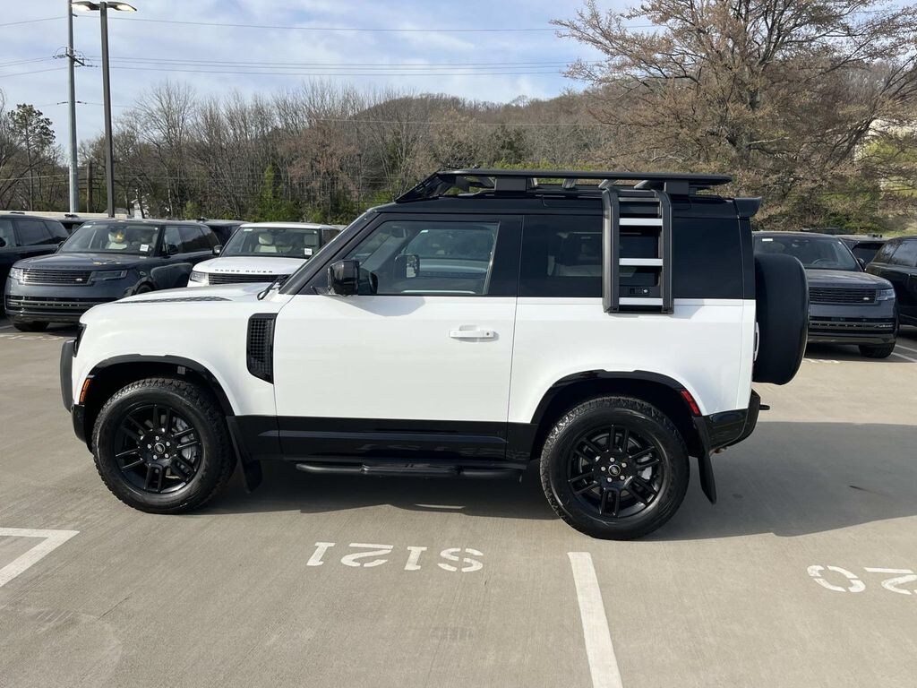 Used 2023 Land Rover Defender 90 X-Dynamic SE SUV