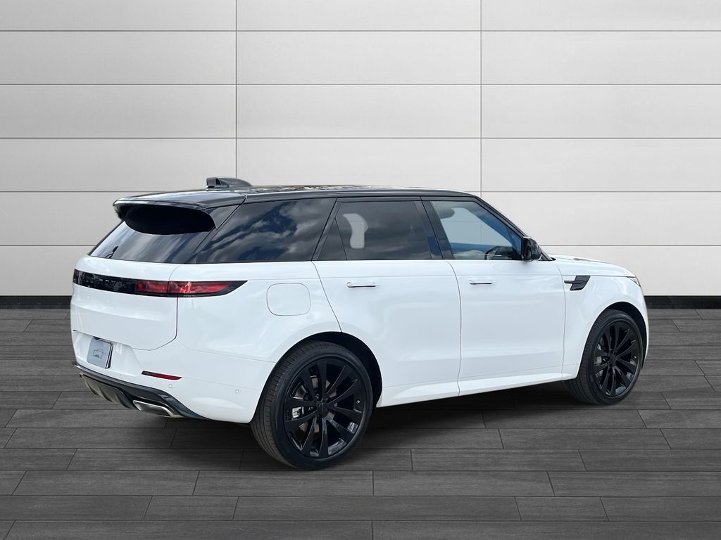 2026 Land Rover Range Rover Sport Dynamic SE