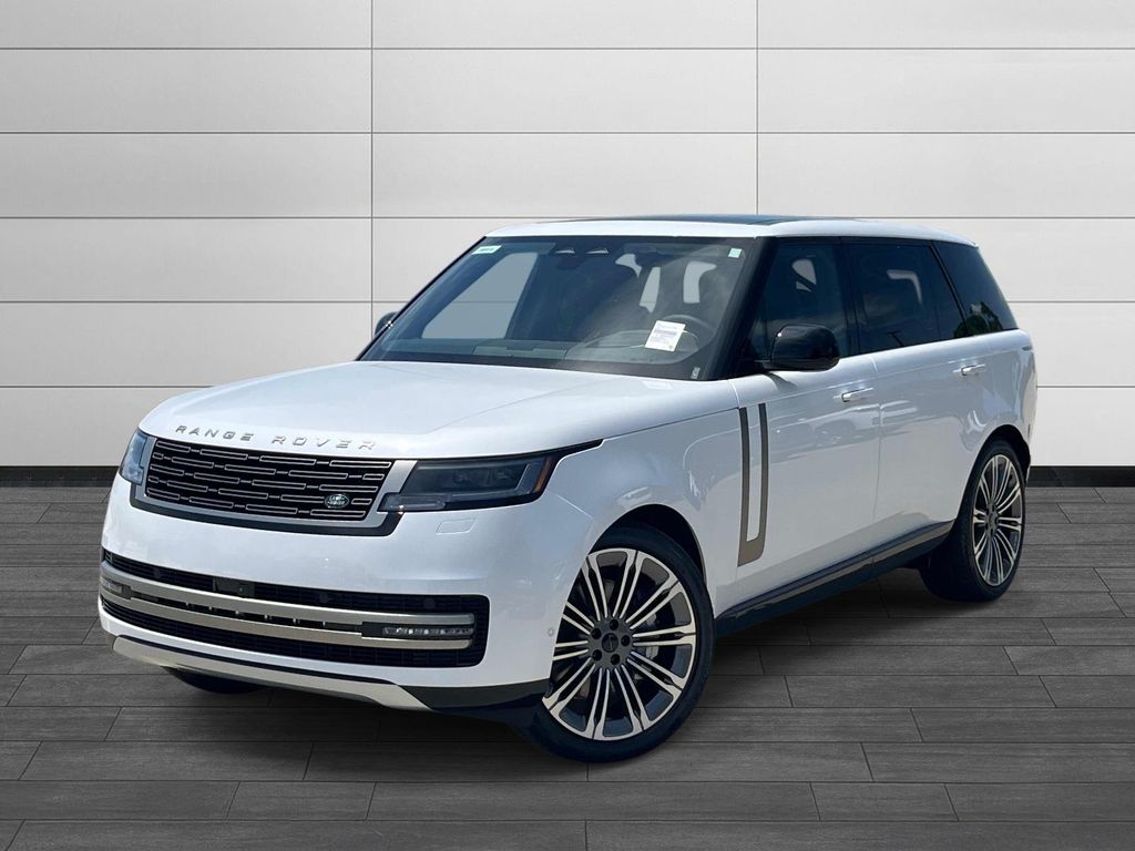 2026 Land Rover Range Rover 4.4 SE LWB 7's photo