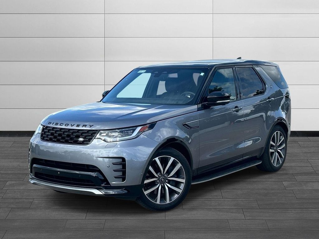 2024 Land Rover Discovery P360 Dynamic SE's photo