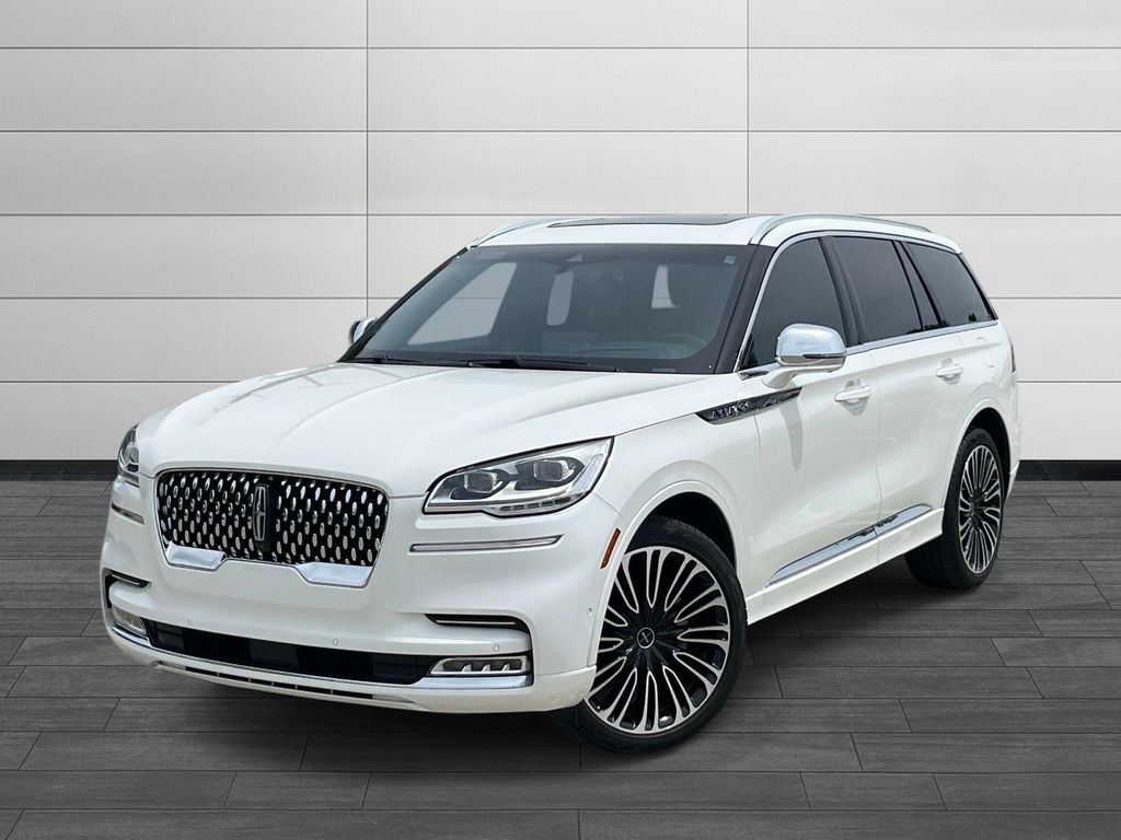 2022 Lincoln Aviator Black Label