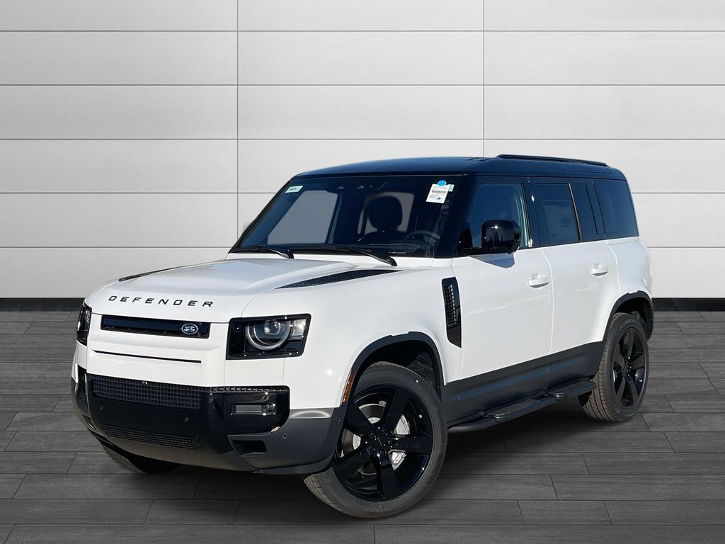 2026 Land Rover Defender S's photo