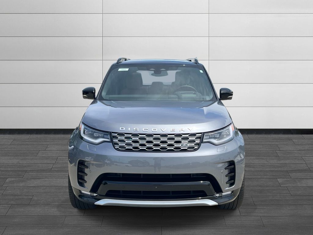 2026 Land Rover Discovery Gemini Edition - Photo 8