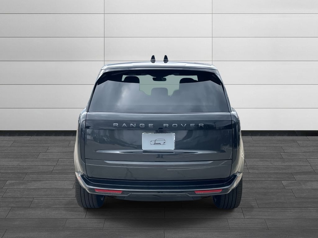 New 2026 Land Rover Range Rover SE SUV