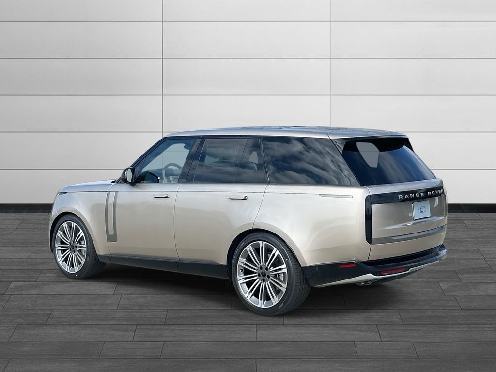 New 2026 Land Rover Range Rover SE SUV